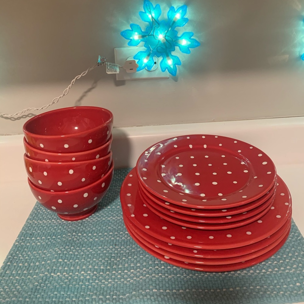 Polka dot China